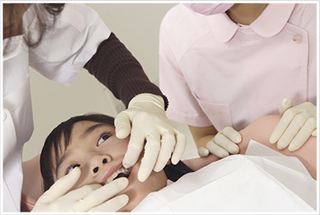 和泉市はつが野・さかぐち歯科医院